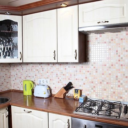 Balm Apartman Еґер Екстер'єр фото