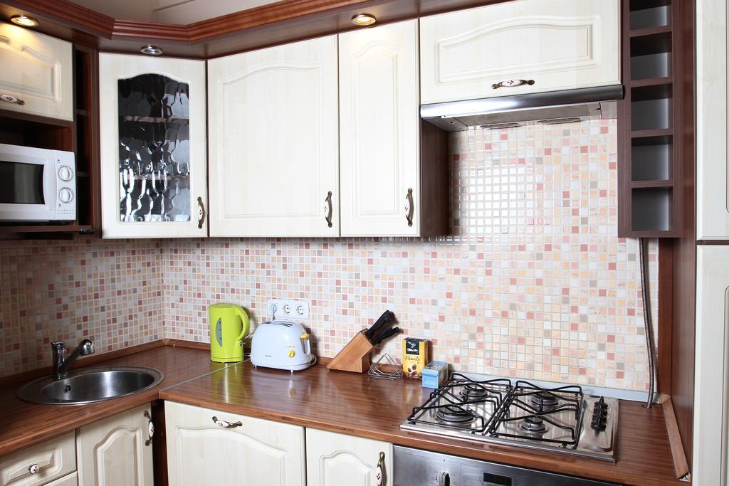 Balm Apartman Еґер Екстер'єр фото